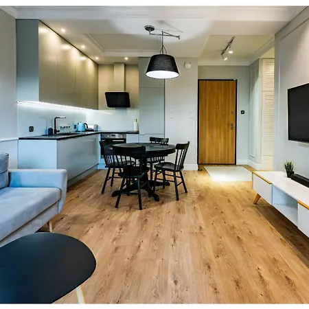 Oasis - 2,4 Km To Baltic Sea & 3 Km To Polsat Arena Apartment *