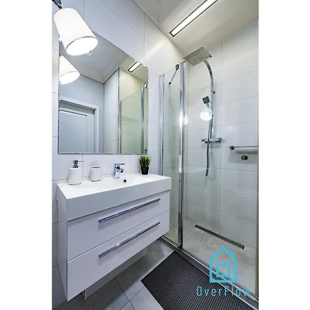 Oasis - 2,4 Km To Baltic Sea & 3 Km To Polsat Arena Appartement