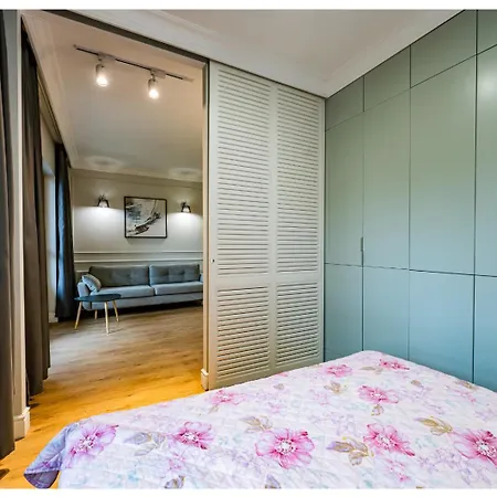 Oasis - 2,4 Km To Baltic Sea & 3 Km To Polsat Arena Gdańsk