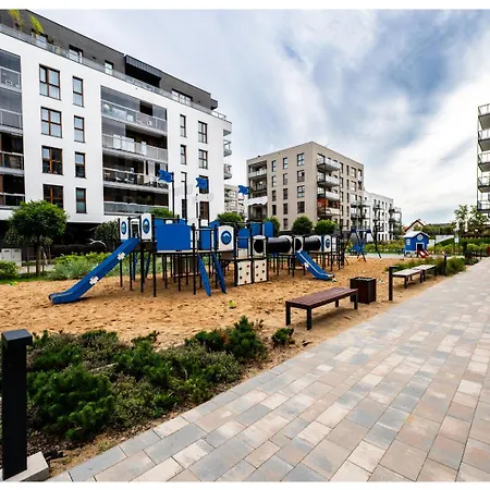 Oasis - 2,4 Km To Baltic Sea & 3 Km To Polsat Arena Διαμέρισμα *