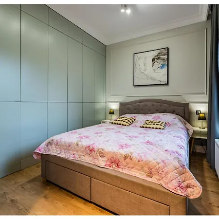 Appartement Oasis - 2,4 Km To Baltic Sea & 3 Km To Polsat Arena *