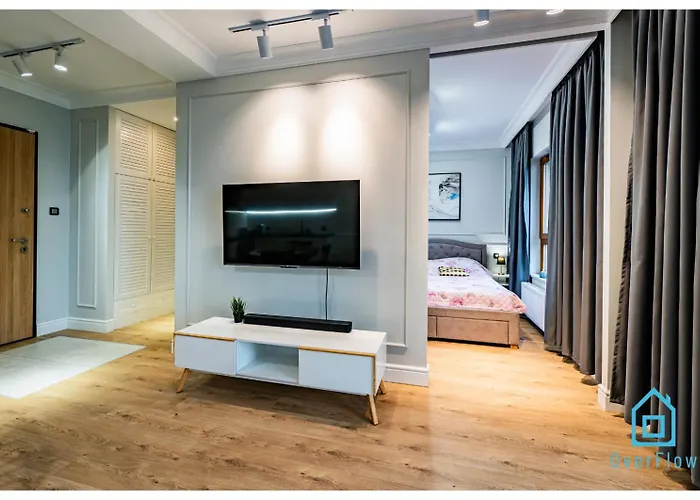 Oasis - 2,4 Km To Baltic Sea & 3 Km To Polsat Arena Apartament